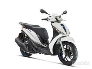 PIAGGIO MEDLEY S 200 E5+ BIANCO LUNA N23013