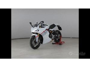 DUCATI SUPER SPORT - 950 SUPER SPORT S ARTIC WHITE