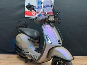 VESPA SPRINT 50S | CUSTOM | NIEUWSTAAT | FULL OPTION | — SCOOTERS | VESPA — MARKTPLAATS