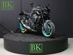 YAMAHA MT 10 ABS | AKRAPOVIC — MOTOREN | YAMAHA — MARKTPLAATS
