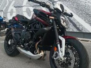 MV AGUSTA DRAGSTER 800 RR SCS