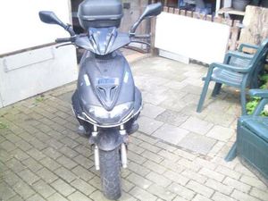 KEEWAY -ROLLER MIT 25ZIGER PAPIERE ZUM FESTPREIS 390EURO AN