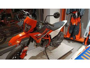 VENDO KTM 125 SMC R (2025) NUOVA A GENOVA (CODICE 9904798) - MOTO.IT