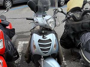 SCOOTER À VENIR CHERCHER