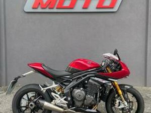 TRIUMPH SPEED TRIPLE 1200 RR