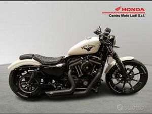 HARLEY DAVIDSON SPORTSTER 883 IRON