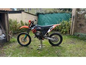 MOTOCROSS KTM 150 SX