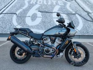 HARLEY-DAVIDSON PAN AMERICA 1250 SPECIAL