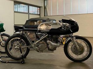 NORTON COMMANDER 750 SEELEY MK3 RENNMASCHINE MANEY TUNING