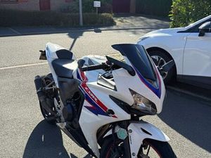 HONDA CBR 500 R