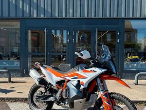 KTM 890 ADVENTURE R 2024 - 1ÈRE MAIN - REPRISE POSSIBLE