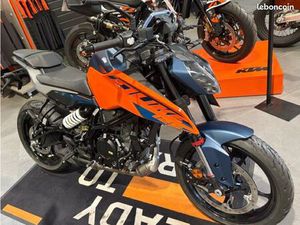 KTM DUKE 125 2025