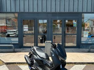 YAMAHA N-MAX 125 2025 PACK SPORT - 1ÈRE MAIN