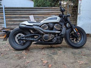 HARLEY-DAVIDSON SPORTSTER S
