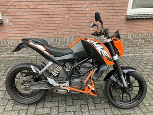 KTM DUKE 125