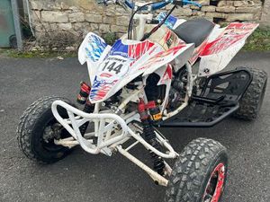QUAD 450 YFZ FULL ÉQUIPÉ A SAISIR