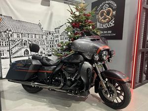 HARLEY-DAVIDSON TOURING STREET GLIDE 1923 CVO 2018