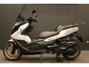 ② C 400 GT 2025 - BTW AFTREKBAAR -