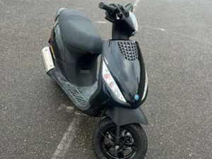 PIAGGIO ZIP 172CC 2 TAKT TERUIL TEGEN TPH 125 2T — SCOOTERS | PIAGGIO — MARKTPLAATS