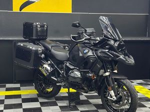 BMW R 1250 GS ADVENTURE TRIPLE BLACK