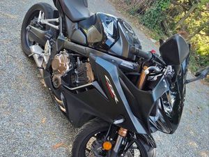 MOTO HONDA CBR650 RA