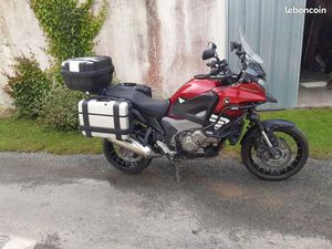 VENDS VFR1200XD CROSSTOURER