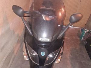 PIAGGIO X EVO / 125 CM² / 2009