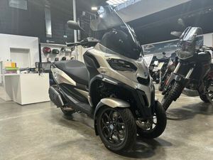 PIAGGIO MP3 400 2024 400 CM3 | SCOOTER | 200 KM | 37100 TOURS