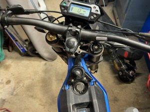 SURRON LIGHT BEE 2020 BATTERIE CHANGER