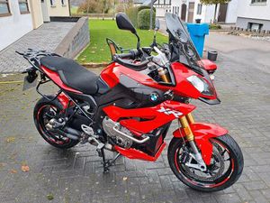 BMW S 1000 XR