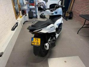 HONDA PCX 2024 — MOTOREN | HONDA — MARKTPLAATS