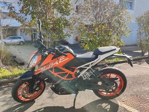 KTM DUKE 390 2018 – 12 900 KM – 1ER PROPRIÉTAIRE – EXCELLENT ÉTAT