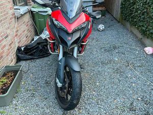 ② DUCATI MULTISTRADA V2S