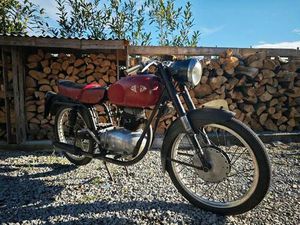 ② GILERA SS SUPER SPORT 150 CC.