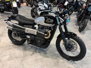 TRIUMPH SCRAMBLER 900