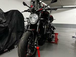 DUCATI MONSTER 1200 R