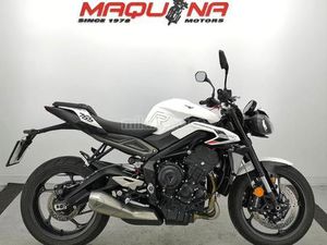 TRIUMPH - STREET TRIPLE 765