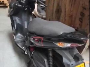 KYMCO SUPER8 50 CC 4 TAKT BROM — SCOOTERS | KYMCO — MARKTPLAATS