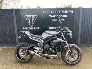 TRIUMPH STREET TRIPLE 765 MOTO2 EDITION