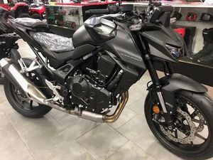 2025 HONDA CB 750 AS HORNET BLACK METALLIC