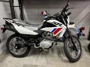 2025 HONDA XR 150 LS DUAL SPORT WHITE