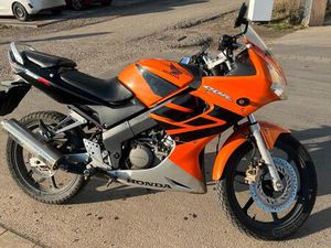 HONDA CBR 125R