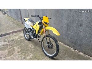 SUZUKI RMX 50