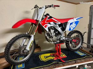 HONDA 250 CRF - SUPER ÉTAT