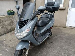 PEUGEOT ELYSTAR 50 CC SCOOTER 2010