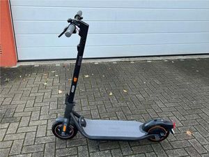 SEGWAY NINEBOT P65D E-SCOOTER/E-ROLLER GARANTIE RECHNUNG DABEI !