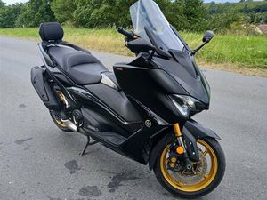 YAMAHA TMAX 560 TECH MAX