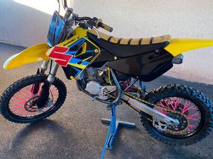 SUZUKI RM 85