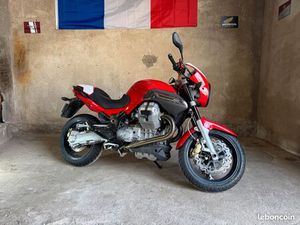 MOTO GUZZI 1200 SPORT