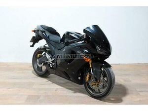 KAWASAKI - ZX 6R